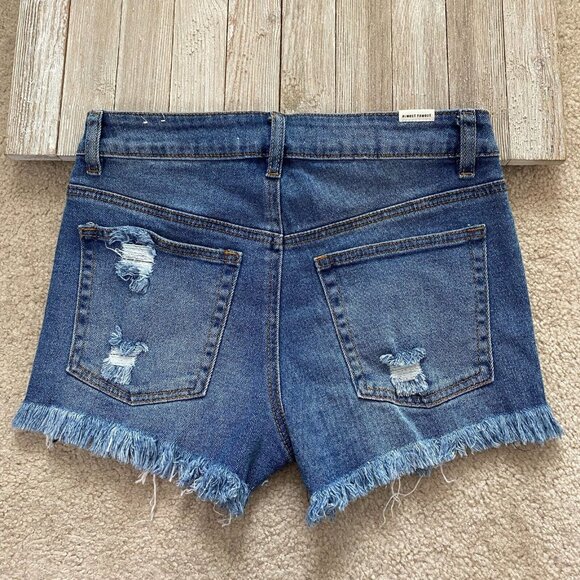 Almost Famous Juniors 3 Distressed Denim Fringe Hem Shorts Boho Festival Summer - Picture 8 of 11